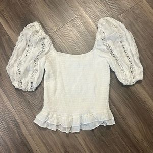 Heartloom puff-sleeve top